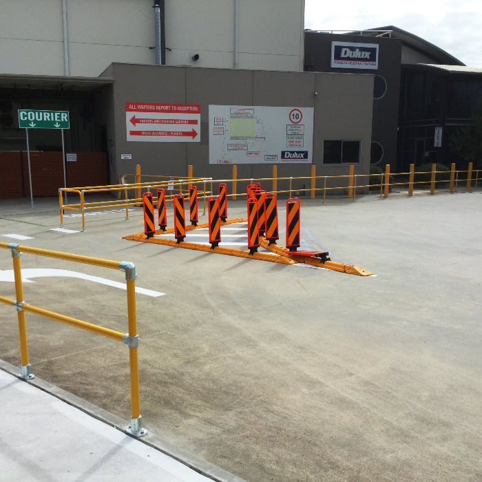 traffic lane separation kerb centre module